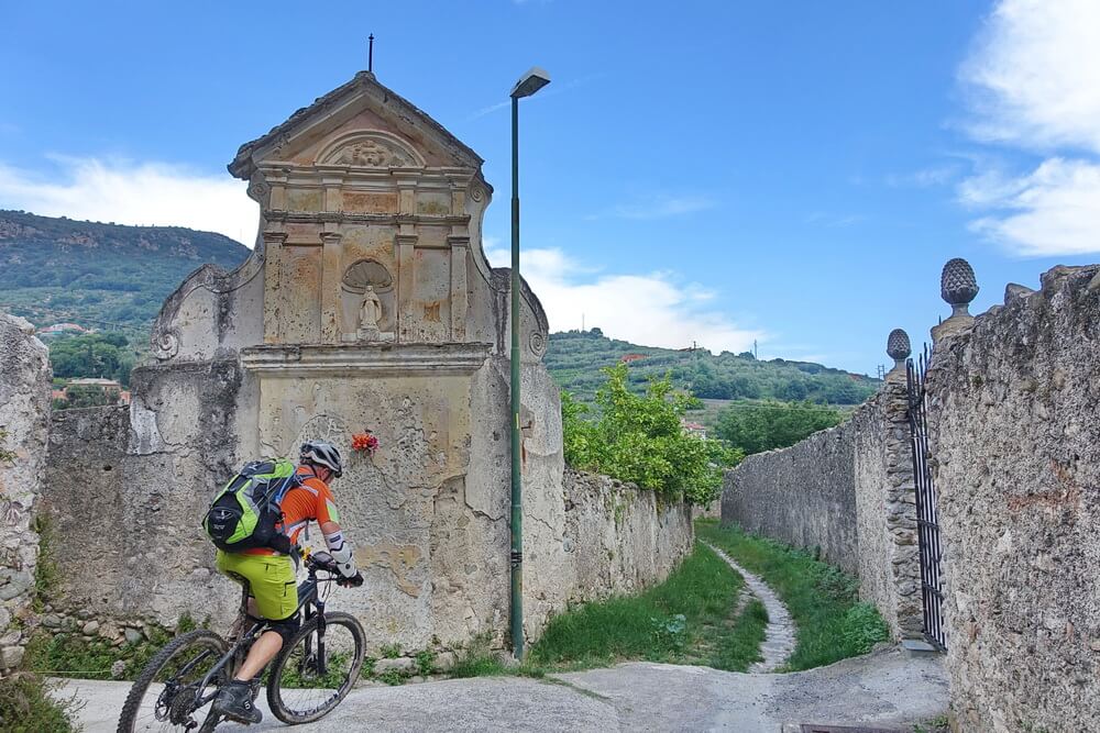 Sentiero delle Neviere
