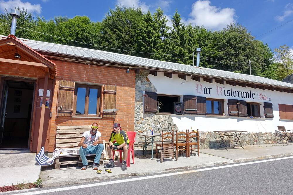 Osteria del Din - entspannte Atmosphäre bei Reggae Musik