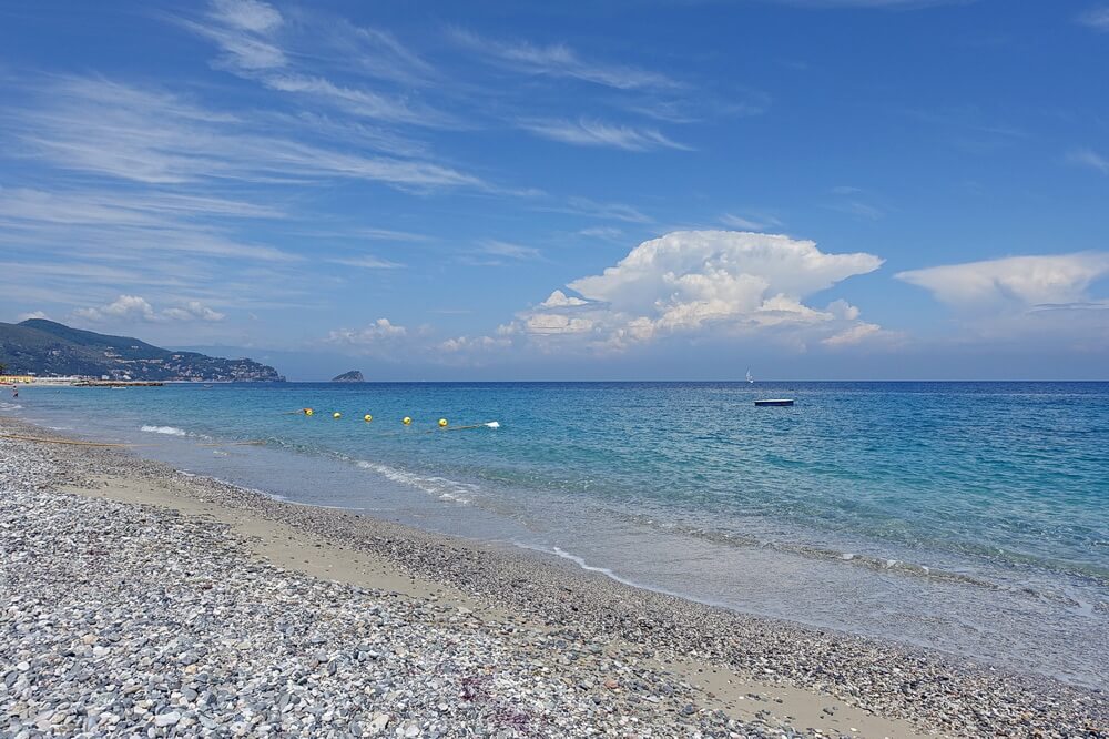 Strand bei Noli