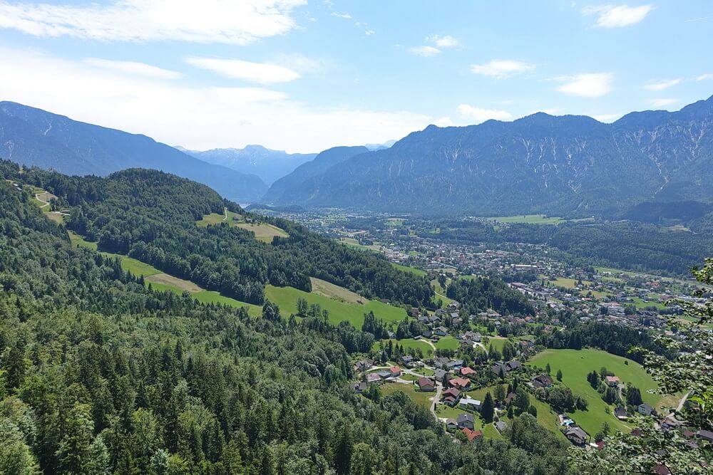 Blick aus der Ewigen Wand auf Bad Goisern