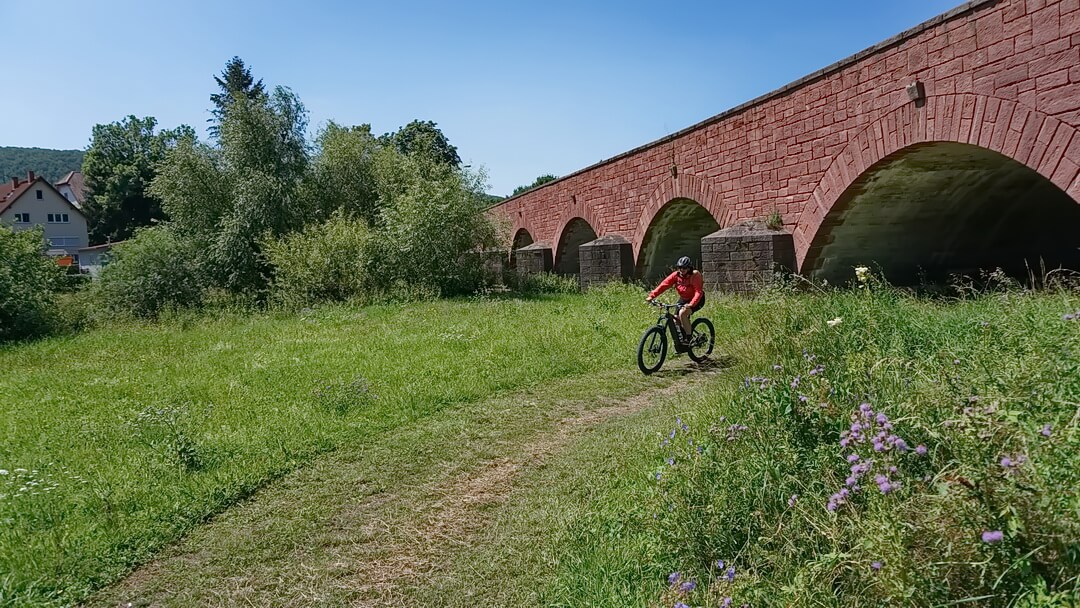 Saalebrücke in Euerdorf